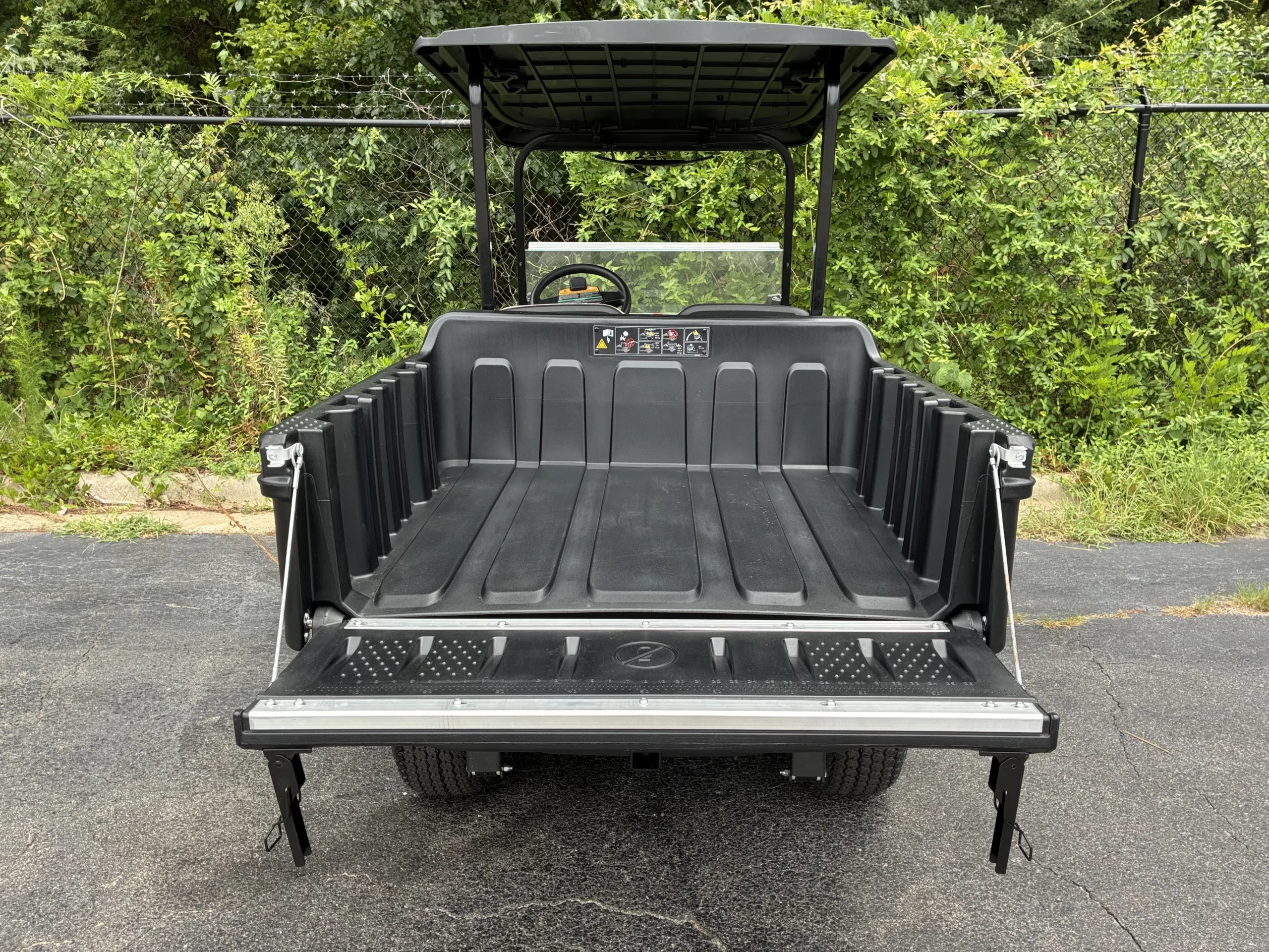 2026 Cushman Hauler photo 6