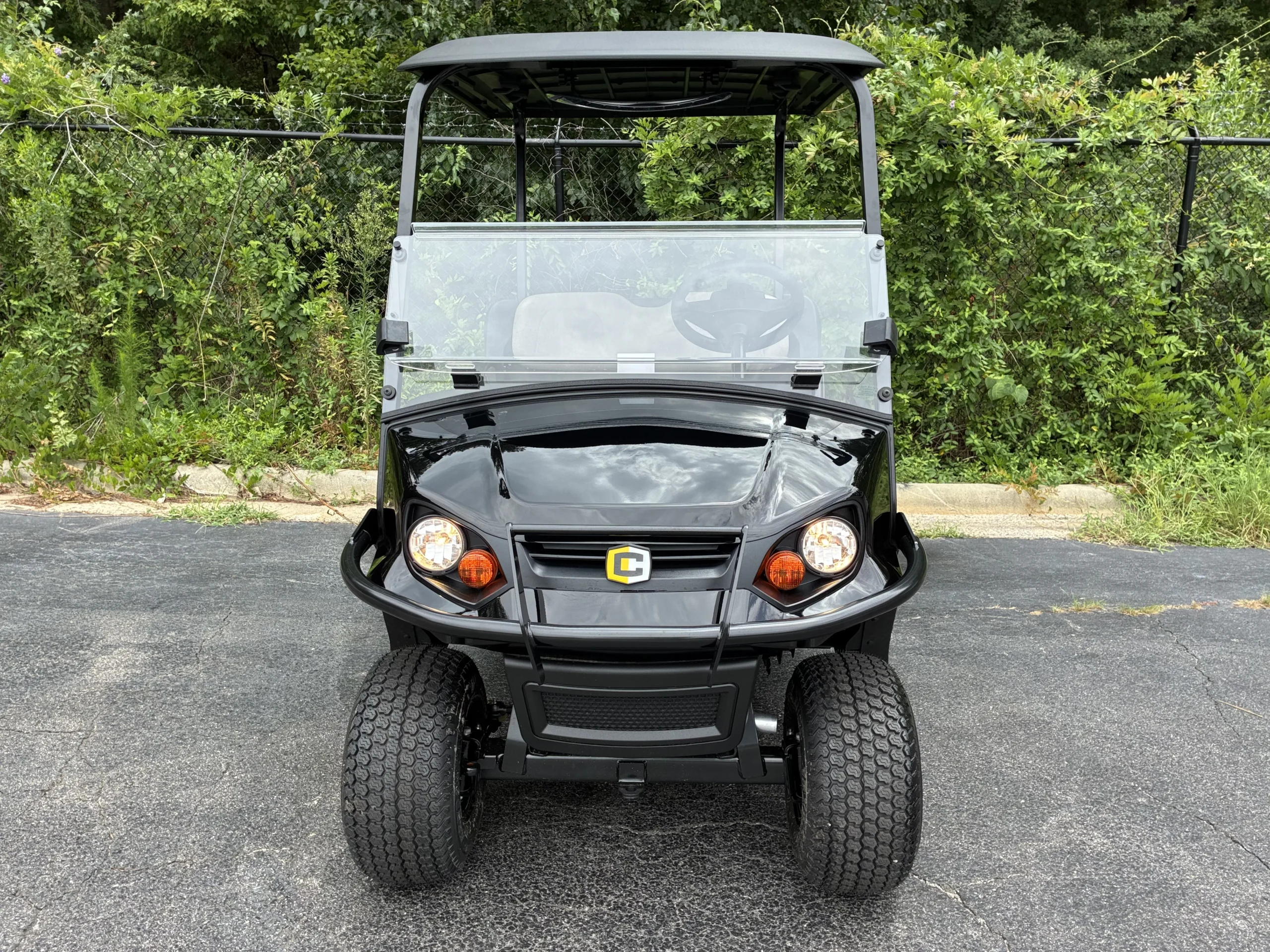 2026 Cushman Hauler photo 2