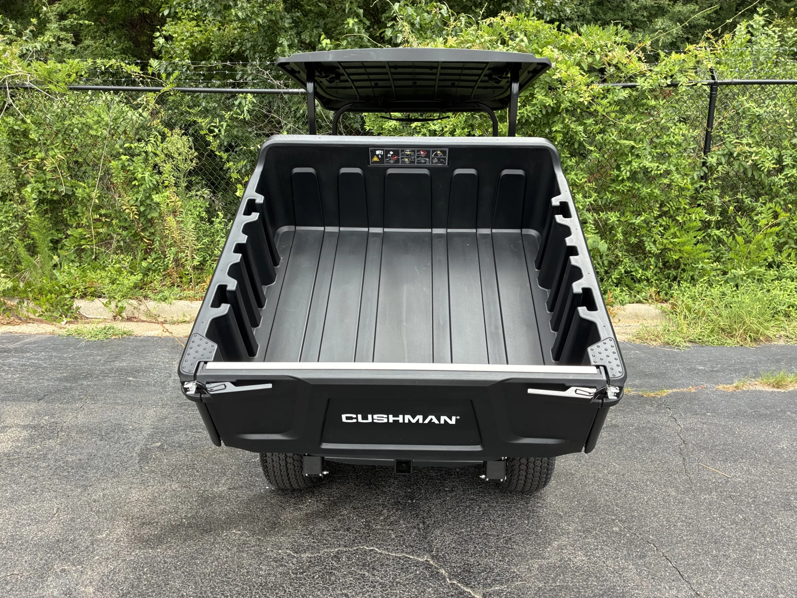 2026 Cushman Hauler photo 7